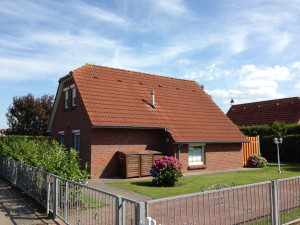 Bild: Ferienhaus an der Nordsee,komplett eingezäunter Garten Urlaub mit Hund