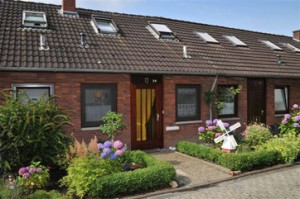 Bild: Ferienhaus Peerkieker am Reiterhof vor Greetsiel