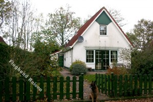 Bild: Ferienhaus "Anna-Elisa" mit privatem Garten, strandnah