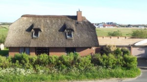 Bild: ReetdachFerienhaus Strandperle in St. Peter-Ording